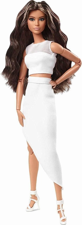 Instagram Worthy Barbie GTD89 Signature Looks Doll