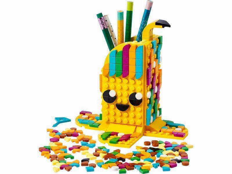 Kawaii Design Underground Scene LEGO DOTS 41948 Cute Banana Pen Holder