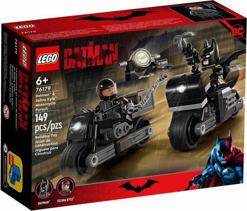 Collectible Statue LEGO BATMAN 76179 Batman & Selina Kyle Motorcycle Pursuit