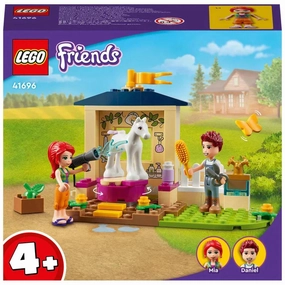 Customizable Toy Preservation Tool LEGO FRIENDS 41696 Pony-Washing Stable Horse Toy Set