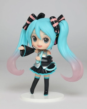 World Collector Hatsune Miku (Doll Crystal version) Vocaloid - Taito